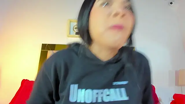 Snapshot of nicole_grace0 chatting on 10.06.25 nicole grace0 online show from 10.06.25