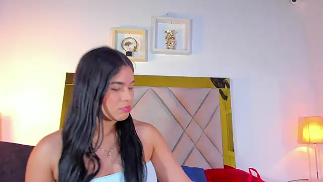 Snapshot of nicole_grace0 chatting on 10.09.25 nicole grace0 online show from 10.09.25