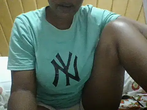 Snapshot of nastygirl- chatting on 01.17.25 nastygirl- online show from 01.17.25