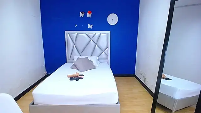 exotic karmella online show from 01.22.25