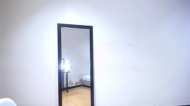 exotic karmella online show from 01.24.25