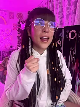 Snapshot of Hellen_dumont chatting on 07.19.26 Hellen dumont online show from 07.19.26