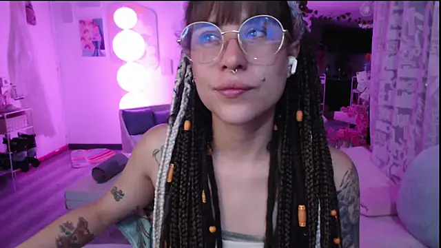 Snapshot of Hellen_dumont chatting on 07.23.26 Hellen dumont online show from 07.23.26