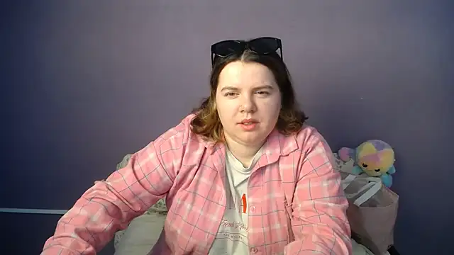 so shy online show from 05.17.26