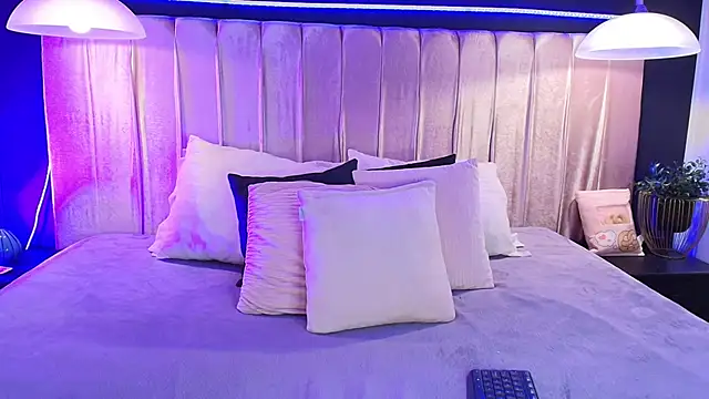 Ely Maldox online show from 03.13.25