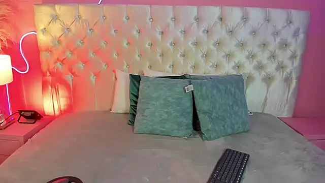 Ely Maldox online show from 09.11.25