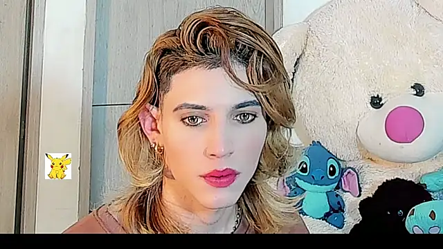 Snapshot of honey_skin chatting on 01.03.25 honey skin online show from 01.03.25