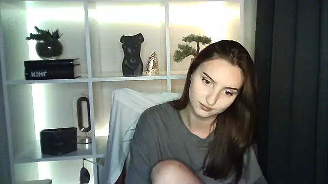 Snapshot of X_Alisa chatting on 08.08.26 X Alisa online show from 08.08.26