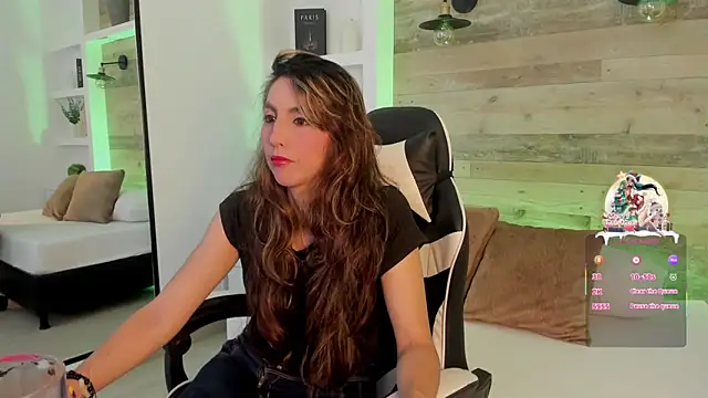 candy summer28 online show from 12.20.25