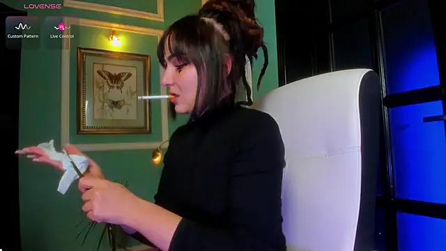 1Munique online show from 11.27.25