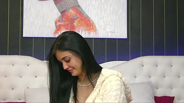 SophiaVilner online show from 11.28.25