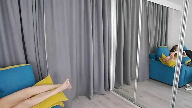 NatalieCarterr online show from 11.22.25