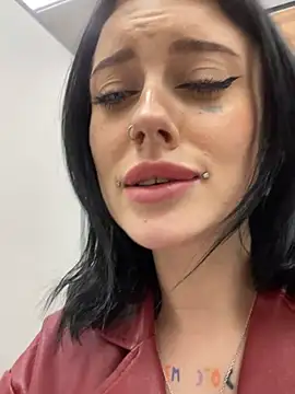 Snapshot of Melissa_crazy chatting on 01.22.25 Melissa crazy online show from 01.22.25