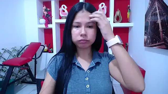 Snapshot of Letty_Plugxo chatting on 10.15.25 Letty Plugxo online show from 10.15.25