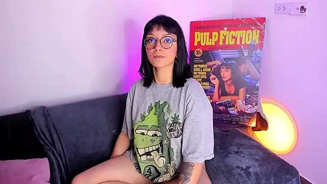 Snapshot of Collin_Sam chatting on 10.19.25 Collin Sam online show from 10.19.25