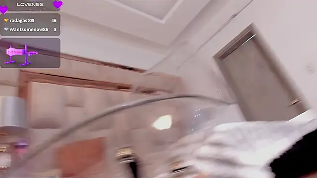 AnnWeltt online show from 12.07.24