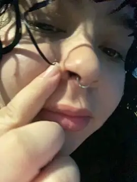 Kimberliprivv online show from 04.22.26