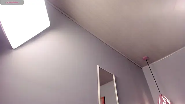 ScarletGV online show from 03.15.25