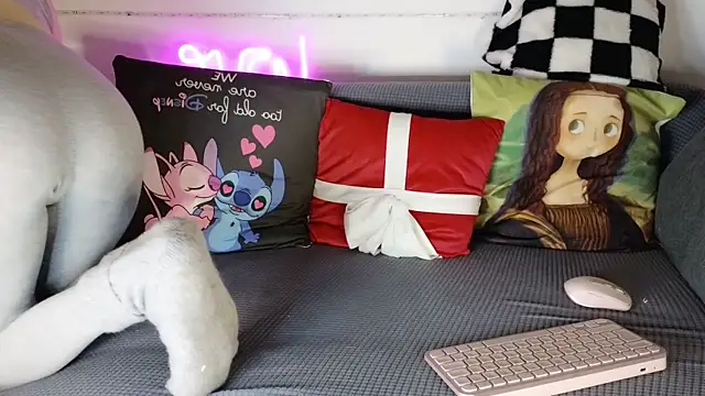 nicollewetpussy online show from 01.05.25
