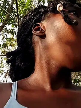 Snapshot of hotpussy-11 chatting on 03.11.25 hotpussy-11 online show from 03.11.25