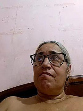 Snapshot of _candi chatting on 09.12.25 candi online show from 09.12.25