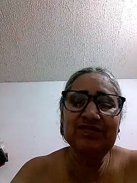  candi online show from 12.15.25