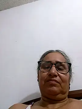  candi online show from 04.01.26