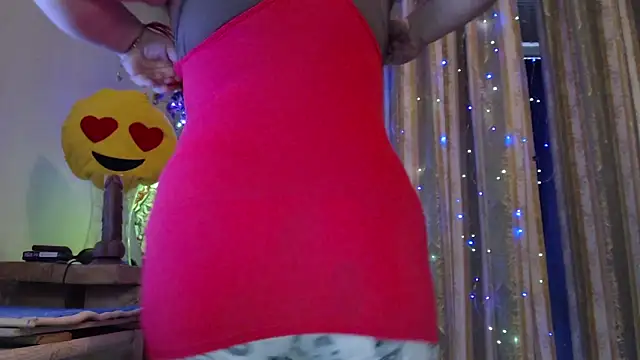 amorelara online show from 02.28.26