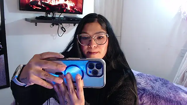 Snapshot of Prins_jazmin chatting on 05.18.26 Prins jazmin online show from 05.18.26