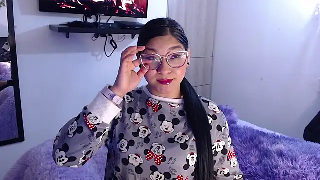 Snapshot of Prins_jazmin chatting on 05.25.26 Prins jazmin online show from 05.25.26