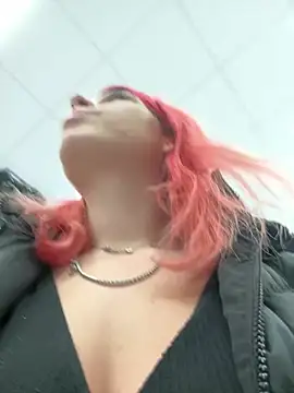 RiriRoseey online show from 02.23.25