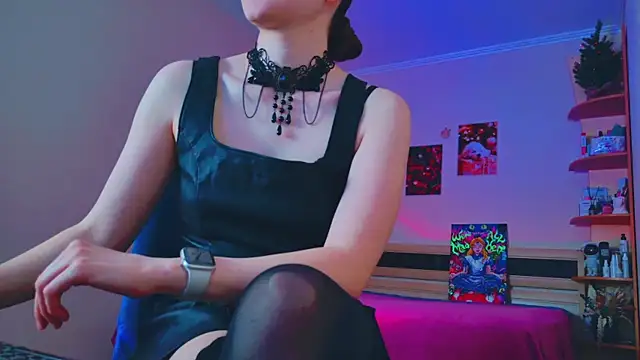 Miss Arwen online show from 01.09.25