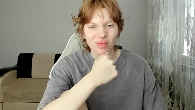 StellaDavis online show from 06.10.26