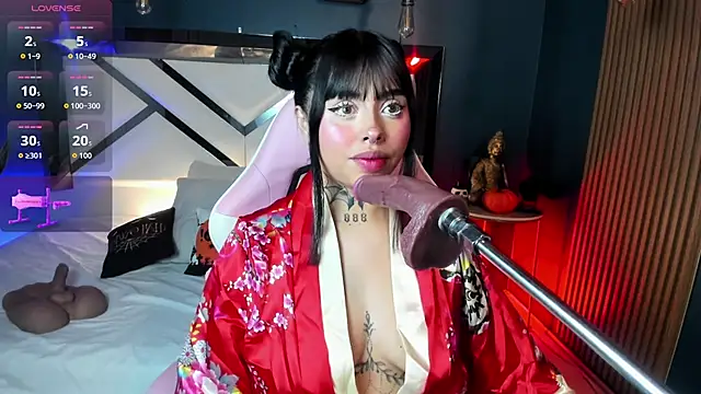 Jena nicols online show from 10.21.25