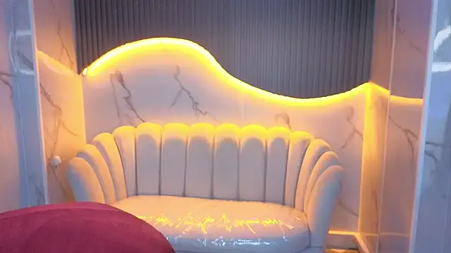 victoria castillo b online show from 02.14.26