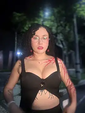 Snapshot of Electra_doll_ chatting on 04.30.26 Electra doll online show from 04.30.26