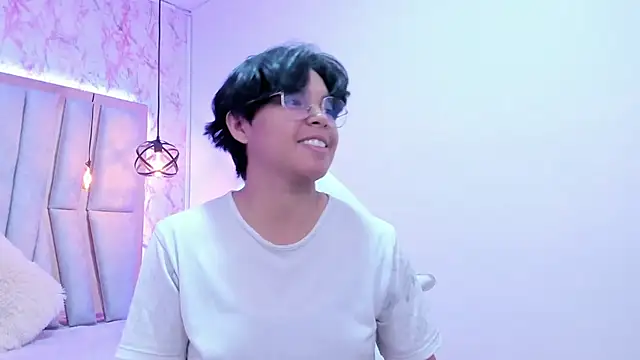 Emmapark  online show from 03.08.25