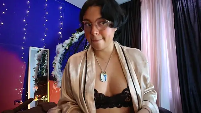 Emmapark  online show from 01.13.26