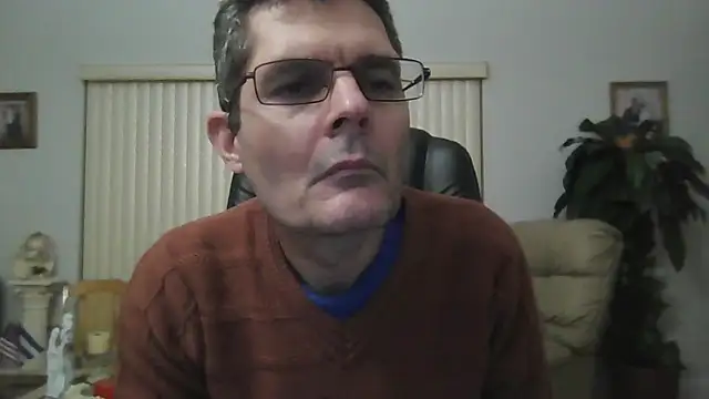 Snapshot of Copfiremen4566 chatting on 02.12.25 Copfiremen4566 online show from 02.12.25