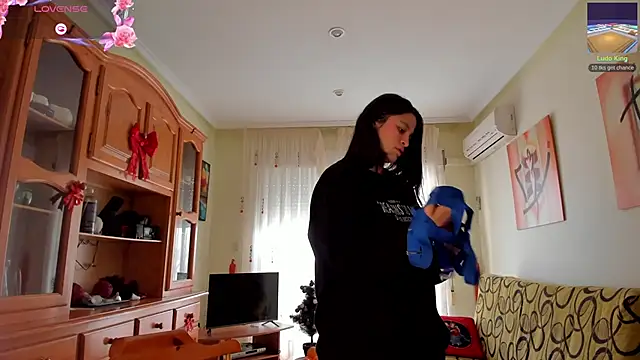 bella apont online show from 12.26.24