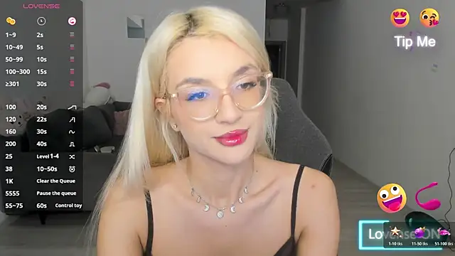 LovelyBianca online show from 02.21.26