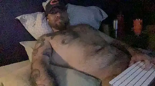 Snapshot of mexa_bear chatting on 12.25.24 mexa bear online show from 12.25.24