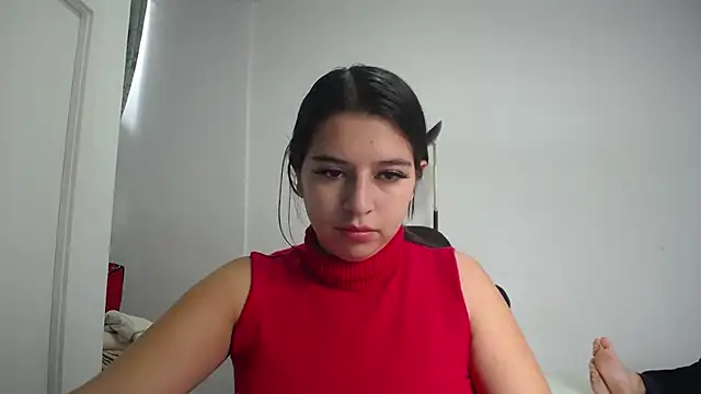 Snapshot of Contantin_helena chatting on 11.15.25 Contantin helena online show from 11.15.25