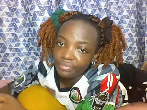 Snapshot of HOTBABE19 chatting on 03.04.25 HOTBABE19 online show from 03.04.25