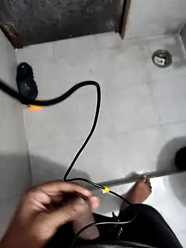 Self-satisfied online show from 11.10.25