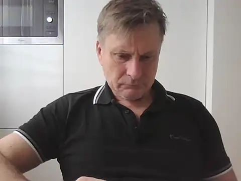 johnnym1 online show from 01.08.25