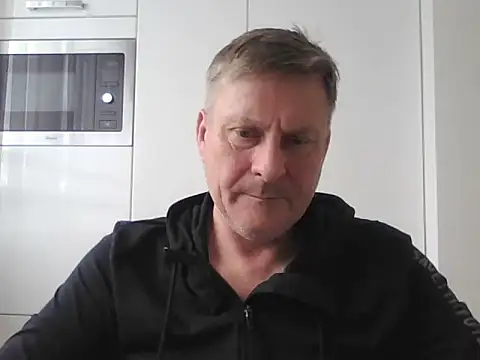 johnnym1 online show from 03.17.25