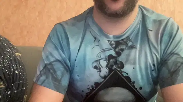 Snapshot of RedDante89 chatting on 12.18.24 RedDante89 online show from 12.18.24