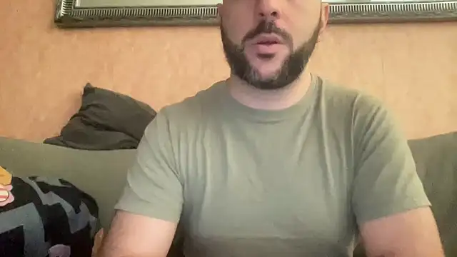 Snapshot of RedDante89 chatting on 02.06.25 RedDante89 online show from 02.06.25