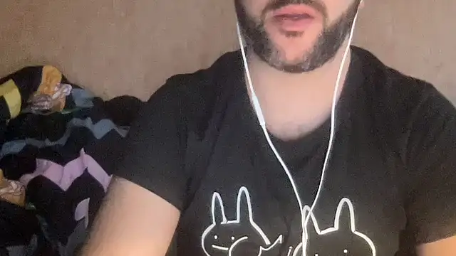 Snapshot of RedDante89 chatting on 02.10.25 RedDante89 online show from 02.10.25